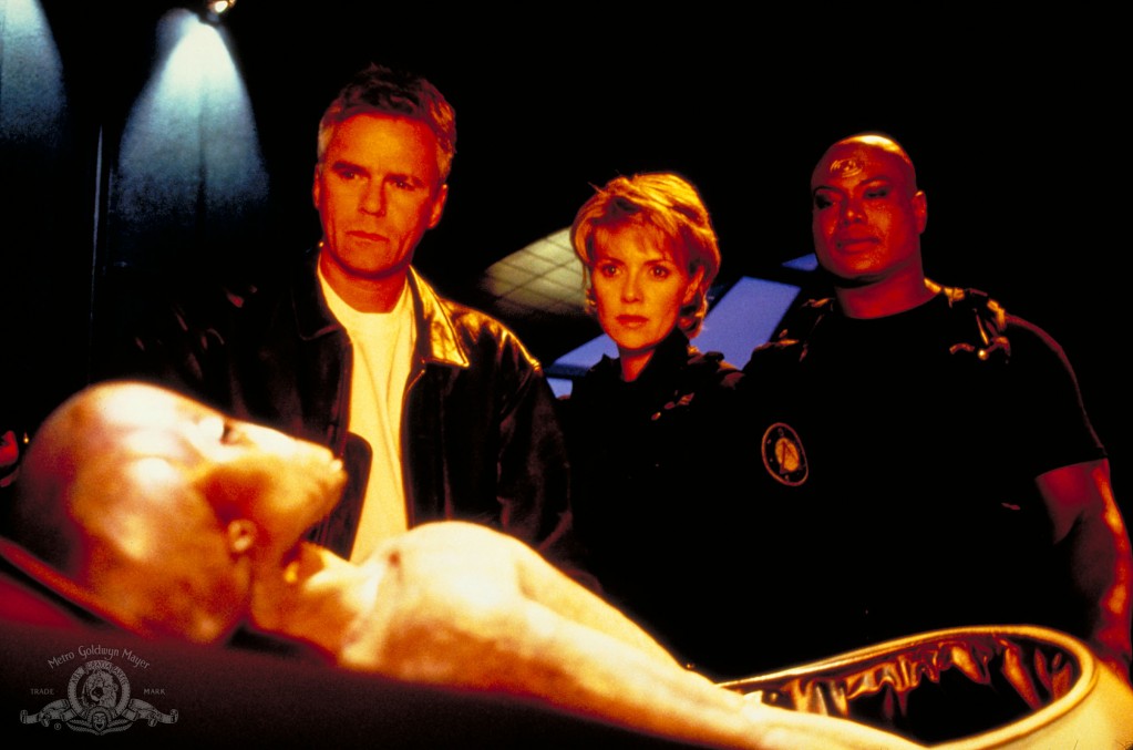 SG-1-S3-Nemesis The team less Daniel with Thor in 'Nemesis'