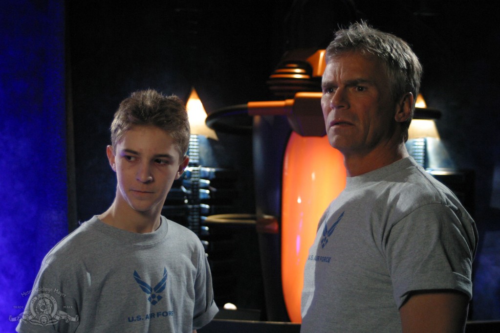 Jack O'Neill and his young clone in 'Fragile Balance'